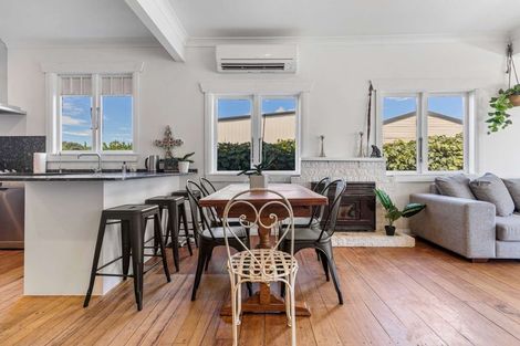 Photo of property in 8 Wilson Road South, Waihi Beach, 3611