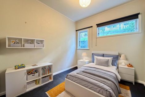 Photo of property in 69 Duncan Terrace, Kilbirnie, Wellington, 6022