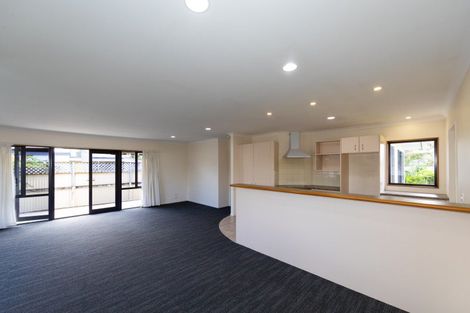 Photo of property in 2b Forward Street, Greenmeadows, Napier, 4112