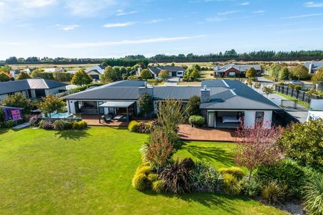 Photo of property in 35 Rossington Drive, West Melton, 7618