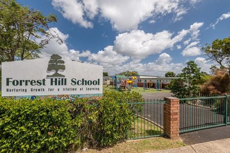 Photo of property in 3/9 Tristram Avenue, Forrest Hill, Auckland, 0620