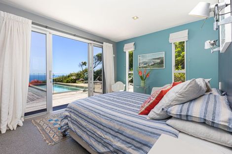 Photo of property in 411 Oaia Road, Muriwai, 0881