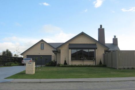 Photo of property in 43 Enverton Drive, Rangiora, 7400