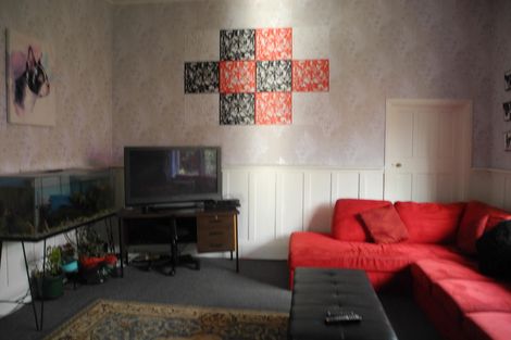 Photo of property in 22 Timaru Road, Waimate, 7924