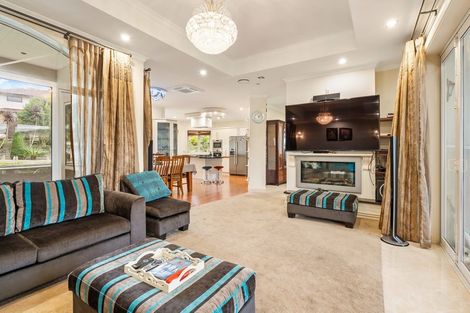 Photo of property in 199f Hill Road, Alfriston, Auckland, 2105