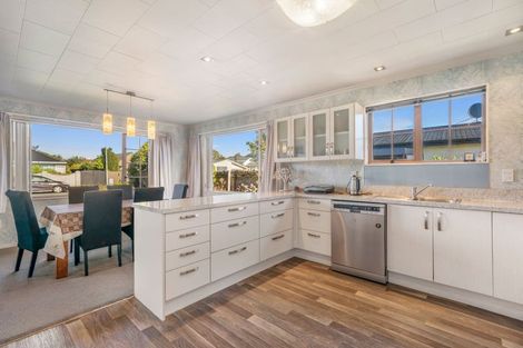 Photo of property in 96 Gladstone Terrace, Gladstone, Invercargill, 9810