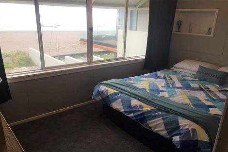 Photo of property in 7 Messenger Terrace, Oakura, 4314