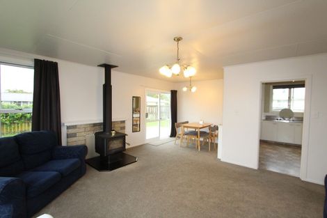 Photo of property in 6 Pukeko Place, Tokoroa, 3420