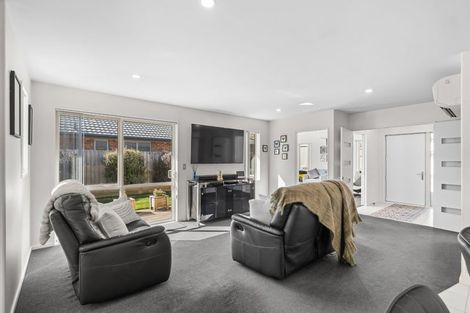 Photo of property in 1 Eliza Place, Aidanfield, Christchurch, 8025