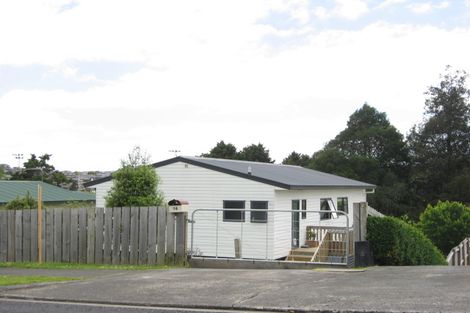 Photo of property in 14 The Glade North, Pukekohe, 2120