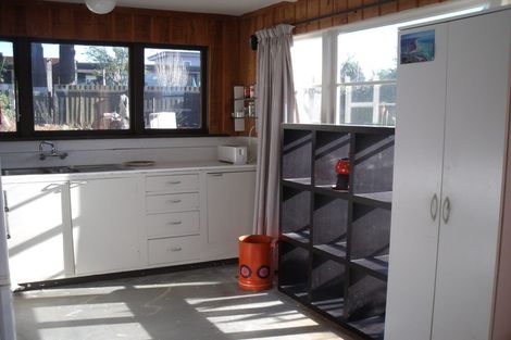 Photo of property in 318 Marine Parade, New Brighton, Christchurch, 8061