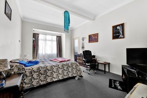 Photo of property in 10 Morrissey Street, Hawera, 4610