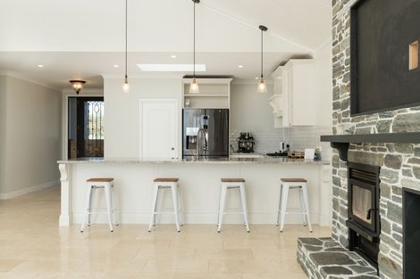 Photo of property in 14 Sarona Park Drive, Omanawa, Tauranga, 3171