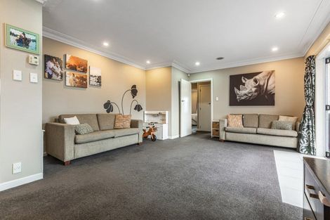 Photo of property in 4 Red Hill Road, Red Hill, Papakura, 2110