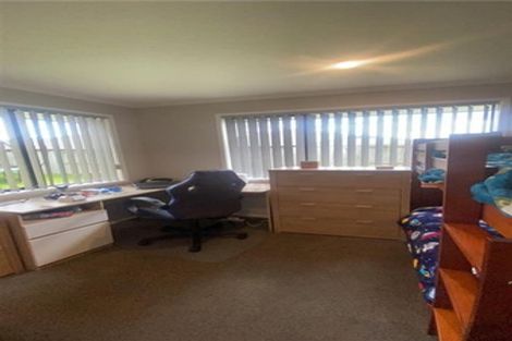 Photo of property in 12 Teatree Close, Huntington, Hamilton, 3210