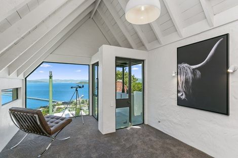 Photo of property in 31 Howard Road, Point Howard, Lower Hutt, 5013