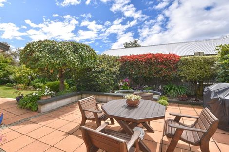 Photo of property in 16 Silverstream Drive, Mosgiel, 9024