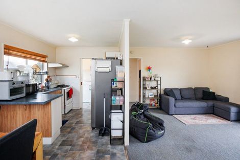 Photo of property in 31 Lydia Place, Kelvin Grove, Palmerston North, 4414