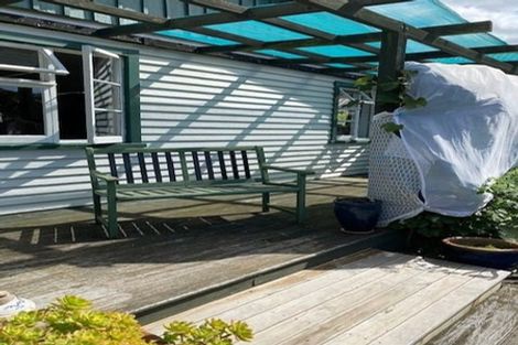 Photo of property in 16 Bank Street, Amberley, 7410