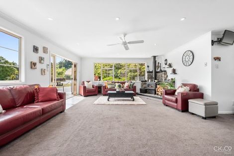 Photo of property in 63 Black Beech Street, Birchville, Upper Hutt, 5018