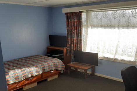 Photo of property in 26 Bentham Street, Westport, 7825