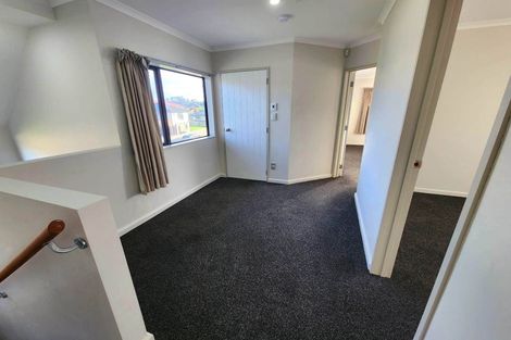 Photo of property in 37a Simpson Road, Ranui, Auckland, 0612