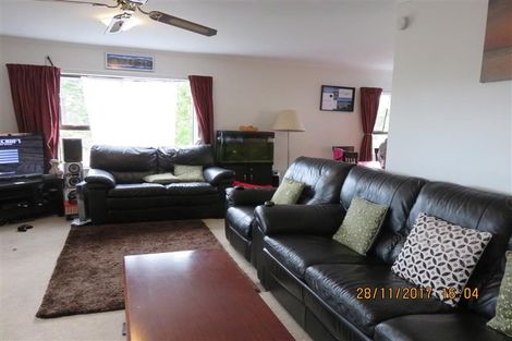 Photo of property in 60 Vintage Drive, Henderson, Auckland, 0612