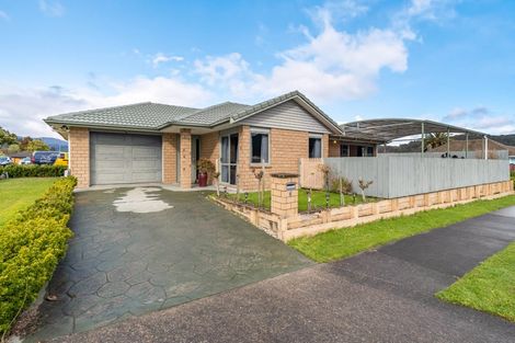 Photo of property in 2 Fraser Colman Grove, Wainuiomata, Lower Hutt, 5014