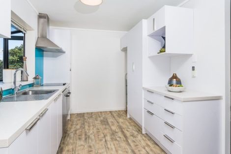 Photo of property in 6/23b View Road, Glenfield, Auckland, 0627