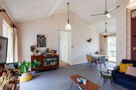 Photo of property in 2a Paradise Place, Milson, Palmerston North, 4414
