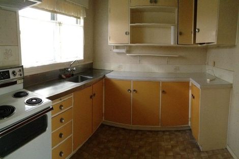 Photo of property in 19 Second Avenue, Avenues, Whangarei, 0110