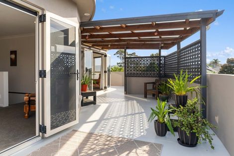 Photo of property in 15 Seychelles Drive, Papamoa Beach, Papamoa, 3118