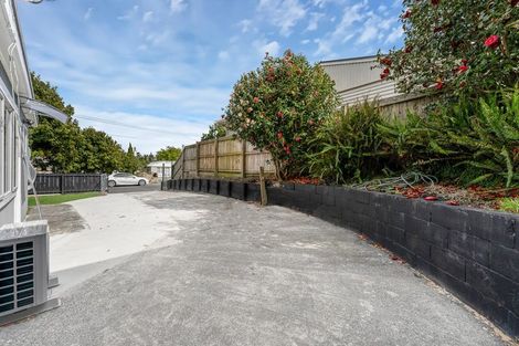 Photo of property in 1/116 Beaumonts Way, Manurewa, Auckland, 2102