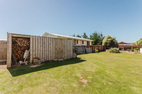 Photo of property in 10 Carlson Street, Dannevirke, 4930