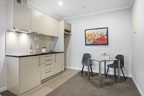 Photo of property in 9/5 Massey Avenue, Greenlane, Auckland, 1061