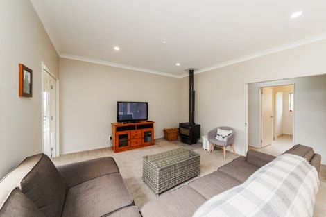 Photo of property in 1100b Kairanga Bunnythorpe Road, Kairanga, Palmerston North, 4475