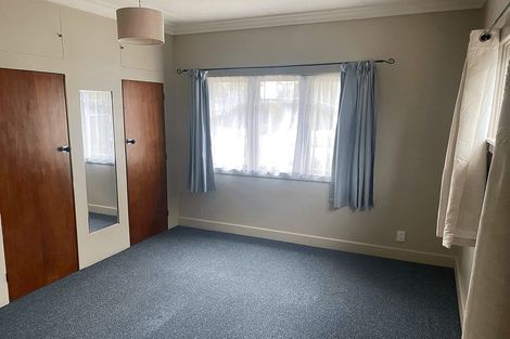 Photo of property in 22 Rangitira Avenue, Palmerston North, 4414