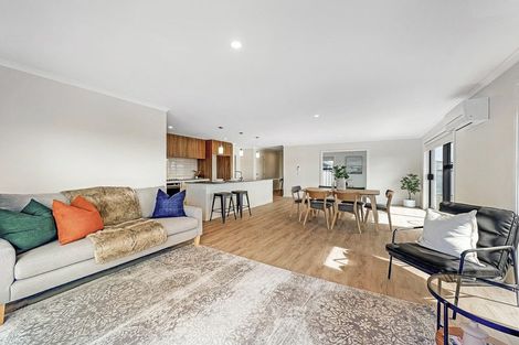 Photo of property in 38 Taurangawaka Road, One Tree Point, 0118