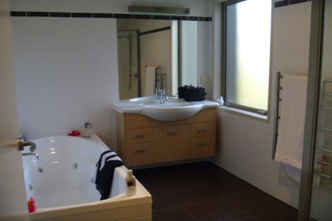 Photo of property in 21 Larch Crescent, Alexandra, 9320