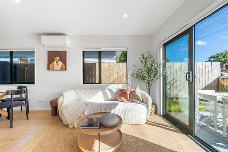 Photo of property in 1/3 Eskdale Road, Birkdale, Auckland, 0626