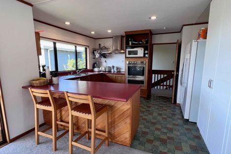 Photo of property in 8 Pukerua Beach Road, Pukerua Bay, 5026