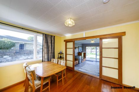 Photo of property in 28 Henare Street, West End, Palmerston North, 4412