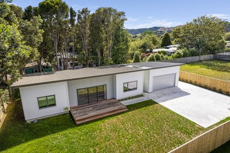 Photo of property in 9 Ropata Te Ao Way, Otaki, 5512