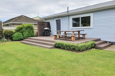 Photo of property in 256 Taita Drive, Taita, Lower Hutt, 5011