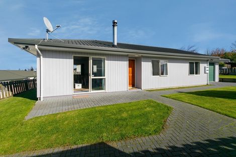 Photo of property in 3 Sinton Row, Nukuhau, Taupo, 3330