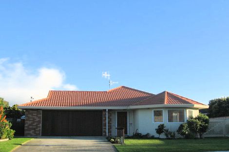 Photo of property in 15 Aaron Court, Paraparaumu Beach, Paraparaumu, 5032