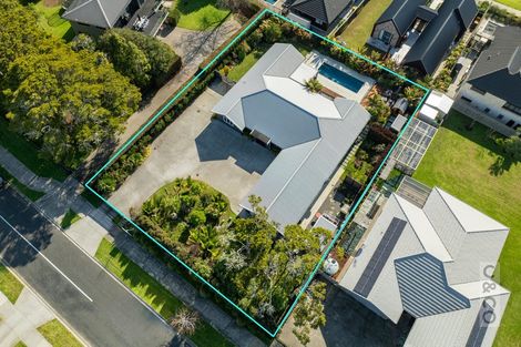 Photo of property in 212 Matua Road, Kumeu, 0810