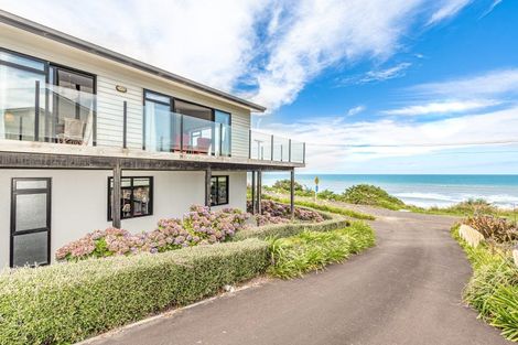 Photo of property in 21 Sunset Parade, Kai Iwi, Whanganui, 4574