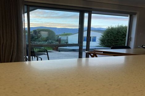 Photo of property in 42 Ward Street, Kaikoura, 7300