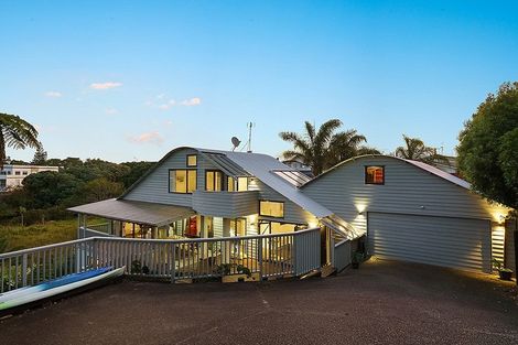 Photo of property in 7 Rangitoto Terrace, Milford, Auckland, 0620